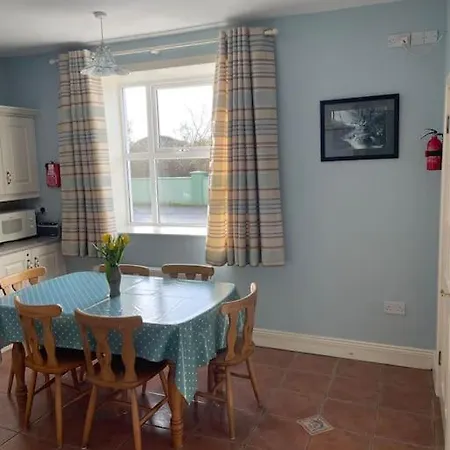 Drumville House Self Catering * 캐슬마인